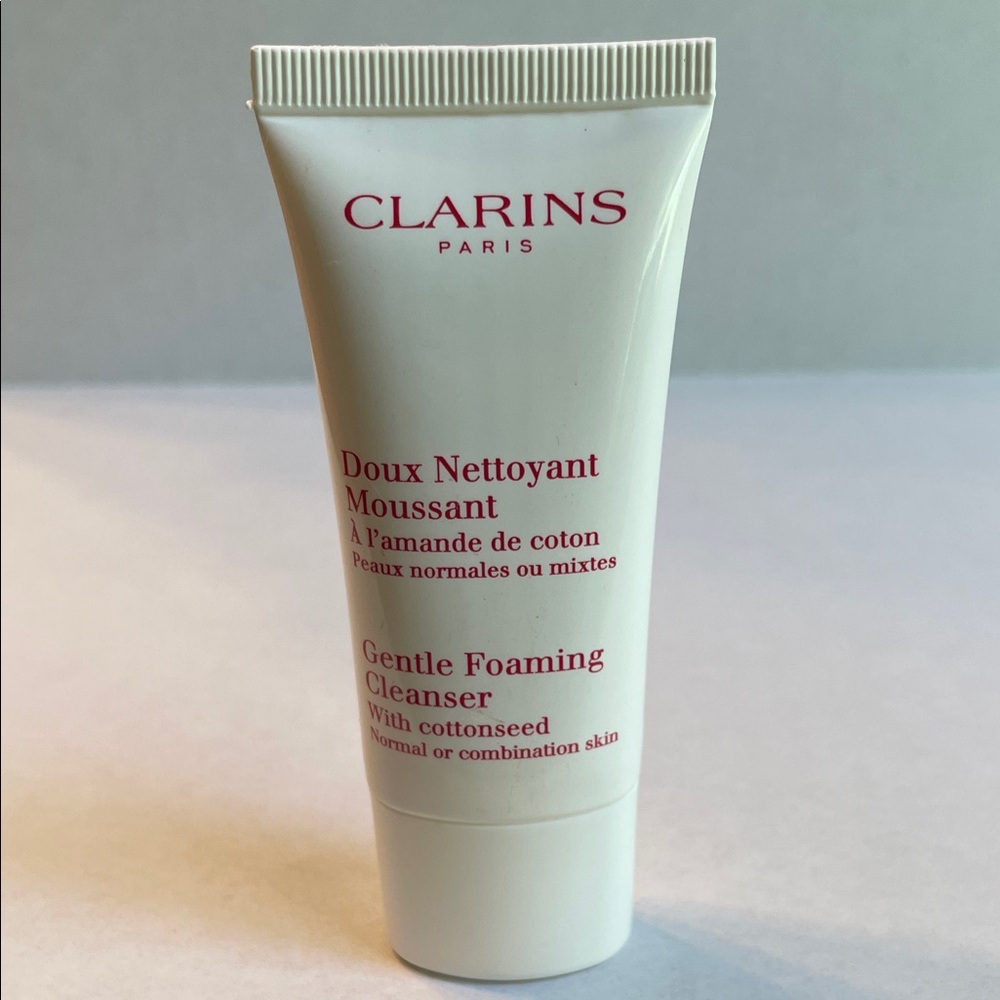 Clarins Soothing Gentle Foaming Face Cleanser